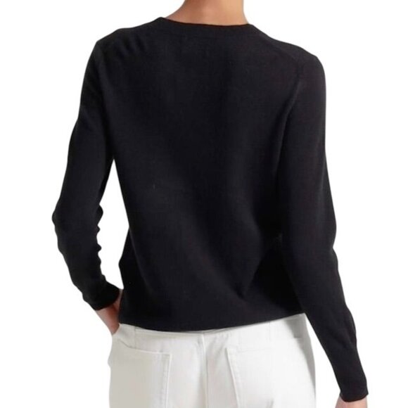 J CREW Black Cashmere Classic-fit Crewneck Sweater Black Size M Style #BA400 - Picture 3 of 10